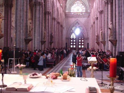 Misa de despedida en la Basílica de Quito
