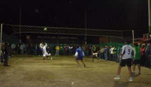 Cuadrangular de ecuavoley con la participación de equipos de Ibarra, Quito y Lita y Mira