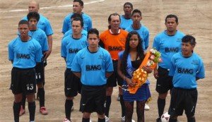 Inició el campeonato de fútbol Senior «Copa Balcón de los Andes 2013»