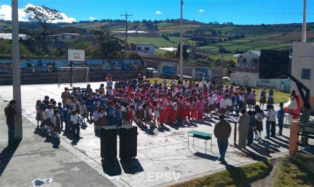 Escuela Policarpa Salavarrieta anuncia la apertura del “Primer Año de Educación General Básica