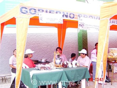 Feria gastronómica y artesanal por las Fiestas de la provincia del Carchi