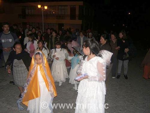 El barrio San Roque realiza el Pase del Niño Jesús