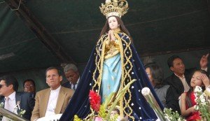 Desfile de la confraternidad – Fiestas de la Virgen de la Caridad 2012