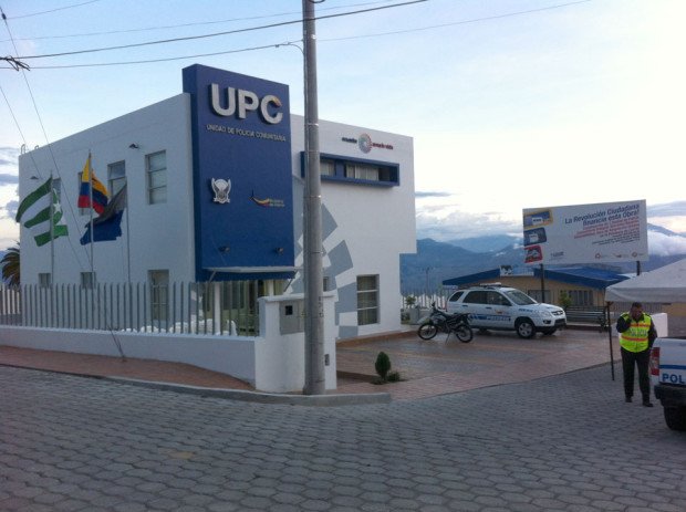 Se incrementa la seguridad del cantón con la inauguración de la  UPC de Mira