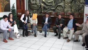 Mireños residentes en Quito entregan aporte para el altar mayor de la Chamizudita